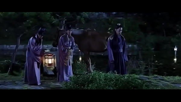 Despirate King With Queen