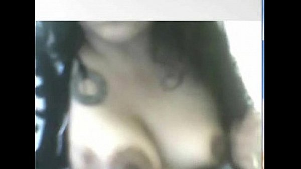 La se&ntilde;ora Lore cachondeando en webcam jajajajaja  B=====D ~~~~