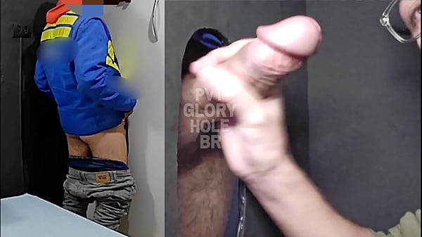 Pau gigante e grosso soltando muito leite na minha boca na cabine caseira!!! (COMPLETO NO RED)