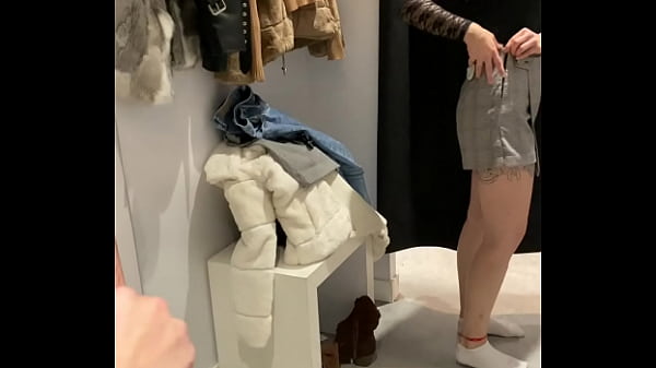 Espiada en el vestidor