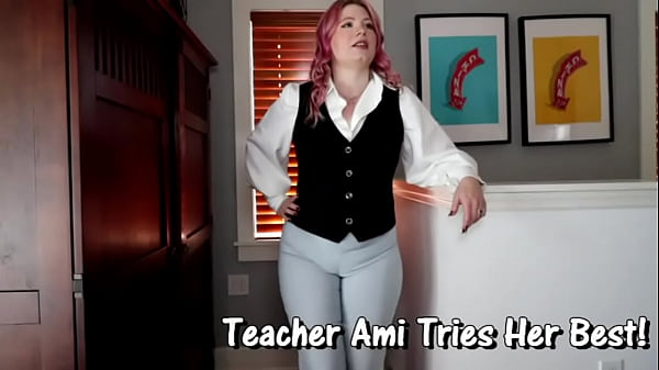 desperate to pee hotties wetting her panties 2024