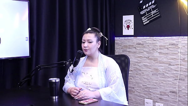 Voc&ecirc; n&atilde;o imagina quem contou tudo para minha fam&iacute;lia - Agatha Ludovino no SensualCast #Podcast completo no RED e no SHEER  