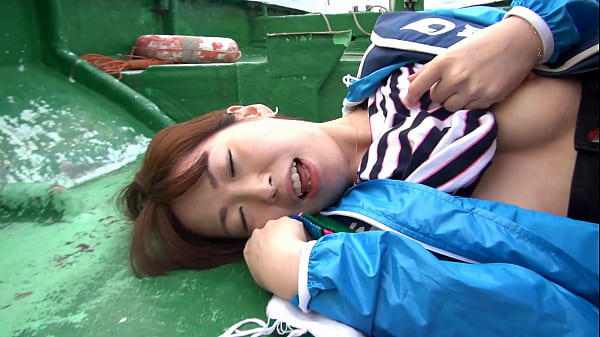 Hot japanese game with double couple fucking in the boath and car