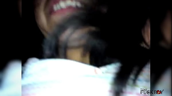 &iexcl;Ay, me duele... por favor para! -Lo siento nena, si de verdad me quieres me tienes que dar el chikito. !QUE RICO APRIETAS EL CULO&iexcl;