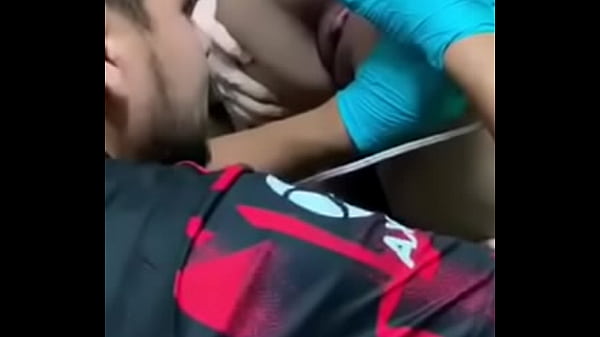 Doloroso tatuaje anal