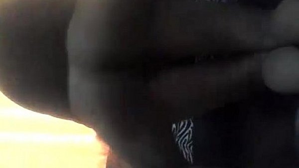 CON MI TIA EN SU SALA 4