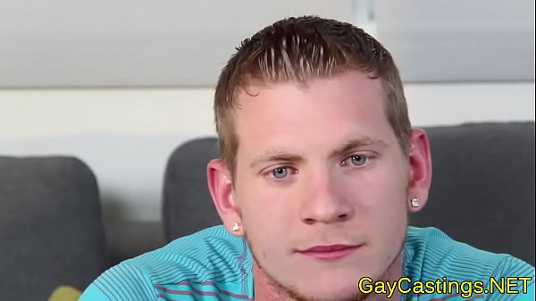 Blue eyed guy gives blowjob at gaycastings