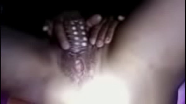 แหย่หีให้น้ำแตกโชว์น้ำเงี่ยน