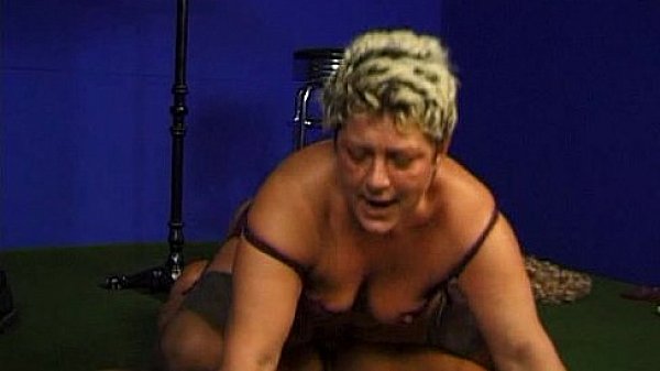 JuliaReavesProductions - Lust Im Leib - scene 5 - video 1 blowjob orgasm hardcore natural-tits movie 