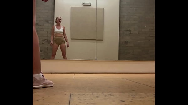 Someone is watching me learn how to twerk sexy ass for the first time