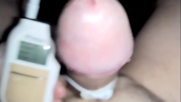 Homo Kotilainen jerking and cumming on balcony at night. 