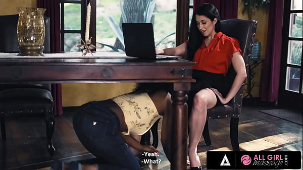 Cute Lesbians Take Turns Eating Each Other's Pussy