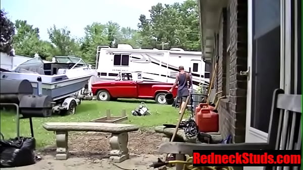 Rugged straight Bluecollar Stud strokes his meaty cock