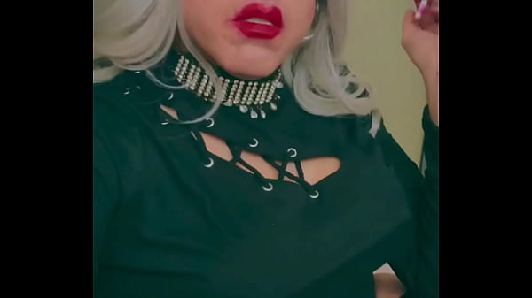 Las Vegas Cigarette Mistress Tease Marilyn Loversmoke 