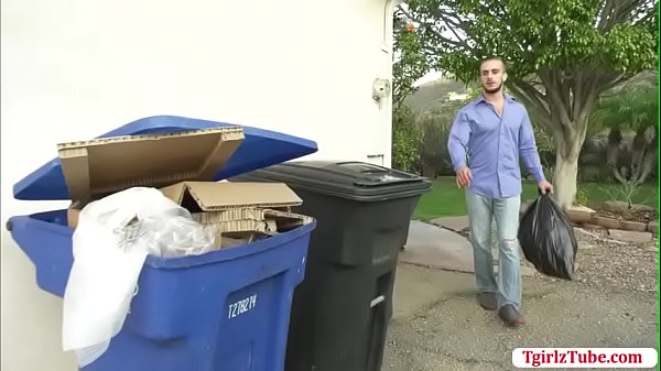 Horny Guy enjoys barebacking Transbabe Casey Kisses tight butthole