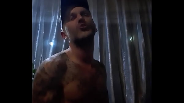 Norik pr&eacute;sente son titre Do it show me en solo surprise pour ses admirateurs  