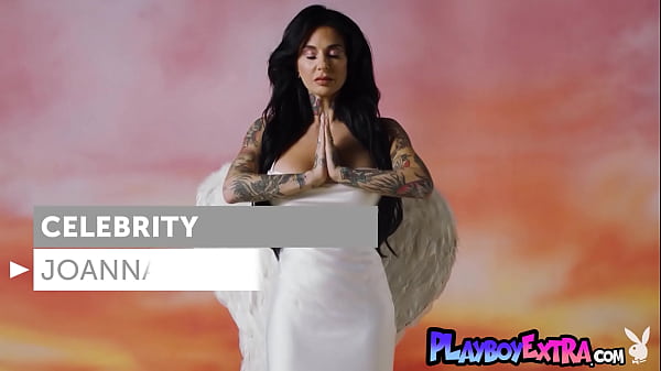 Big titted inked cougar taking off her sexy lingerie and posing nude