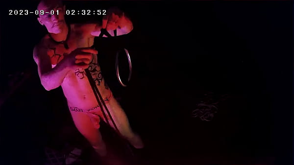 Learn a beginners bondage techniques with Lokit8 and Mistress Red Herring