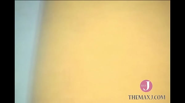 Model's egg, changing clothes, sneak peek 08 - Free2