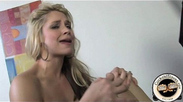 Sarah Vandella stretched open by bbc