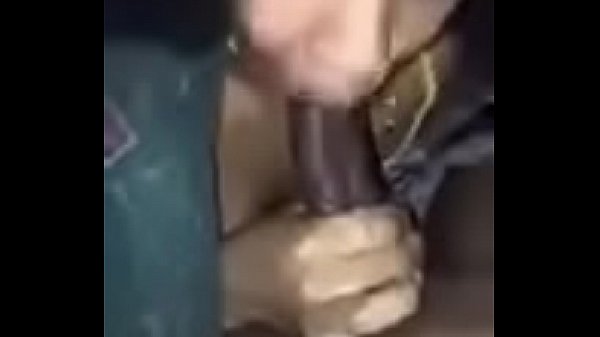 Lightskin loves her some darkskins