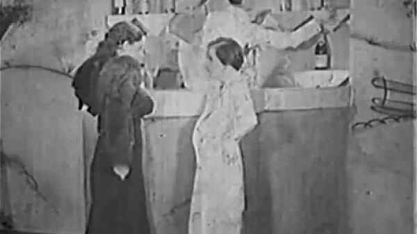 Nudist Bar - 30s France