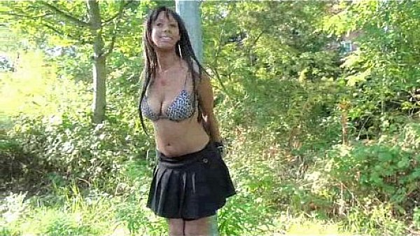 Ebony Babe Candy Nude in Public