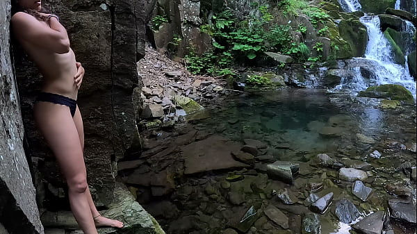 Perfect ass undresses and gets aroused in public! - Amateur  