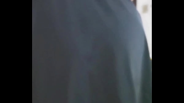 Subindo as escadas para trocar a lampada