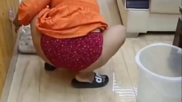 Rub my back and fuck my tight pussy