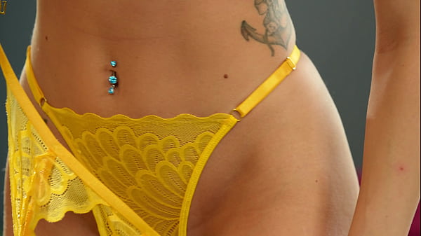 Pretty & Raw Behind The Scenes - Ella Reese Changing