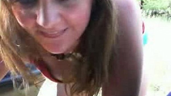 Webcam Amateur Crazy Chick Outdoor Fun - camg8