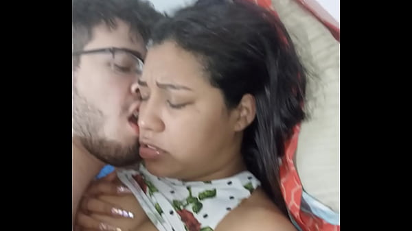 follada la secretaria morena de 18 a&ntilde;os de tetas grandes ca&iacute;das morena de united states video full hd xnxx  