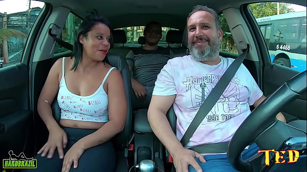 Ela diz que anal &eacute; problema, olha l&aacute; no red o que ela aprontou