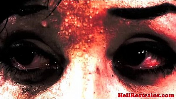 Maledom master in electrosex treatment