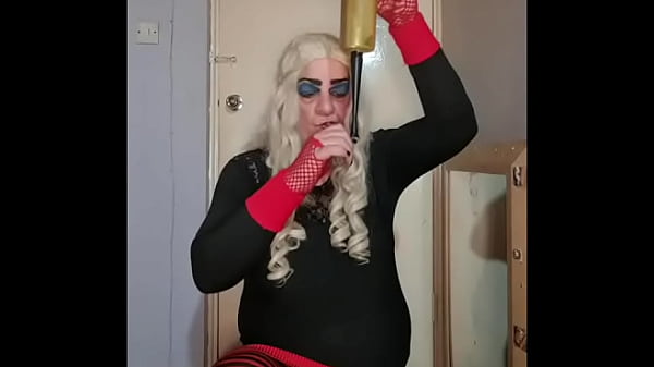 feed me your pee you know you want to 