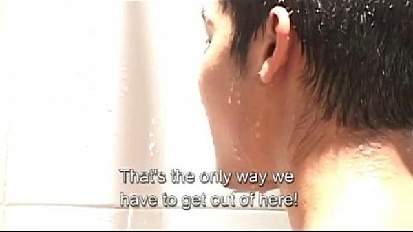GayForIt.eu - innocent the pris on shower with the tough guy