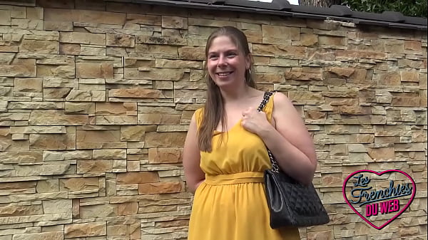 Je suis excit&eacute;e de me faire baiser sauvagement