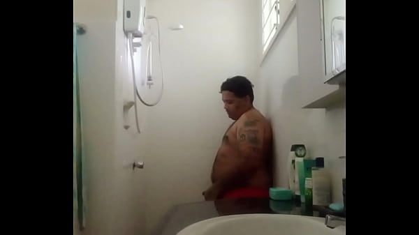 Brij Shower Wanking & Jizzing