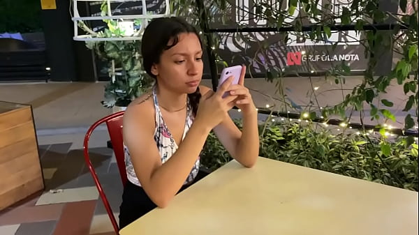 follo con mi linda novia en el ba&ntilde;o cuando fuimos a comprar ropa