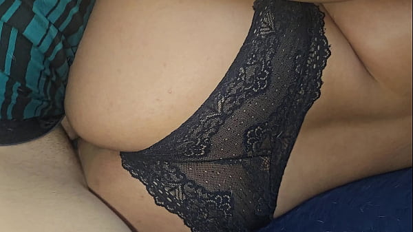 a morning with a latina with a big ass  