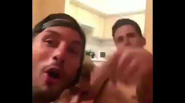 3 friends party suck