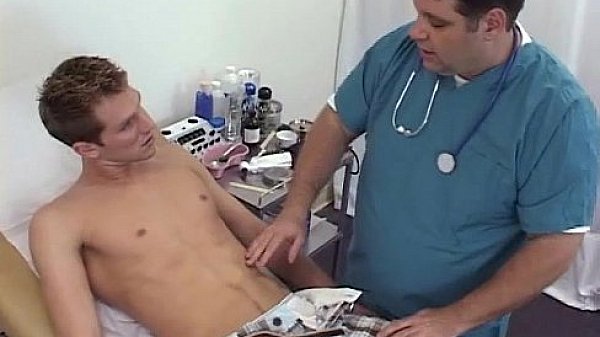 School homosexual guy comes to the gay sex