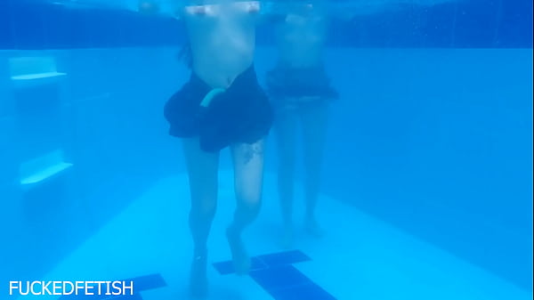 Yessica Bunny   Helen star horny sexy duo pool