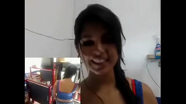 Natty @ Work 1 colombiana