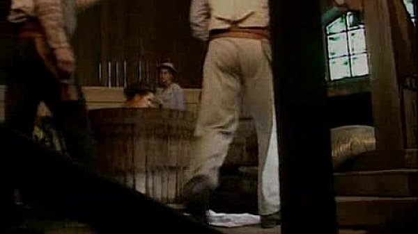 Angelica Bella- Spritzende Colts