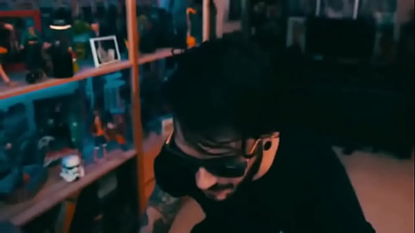 Wismichu pisito en la playa