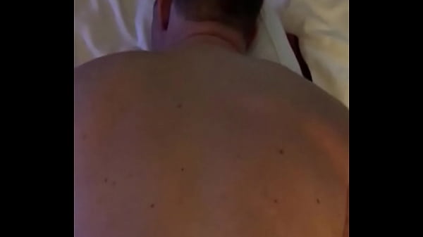 01A8FC3F-3156-4C97-B1F9-AED2C7761123.MOV