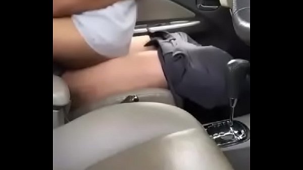 เย็ดบนรถ