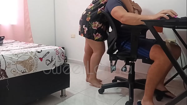 my step cousin entertained himself on the computer and I came to his room to have sex and fill myself with milk  